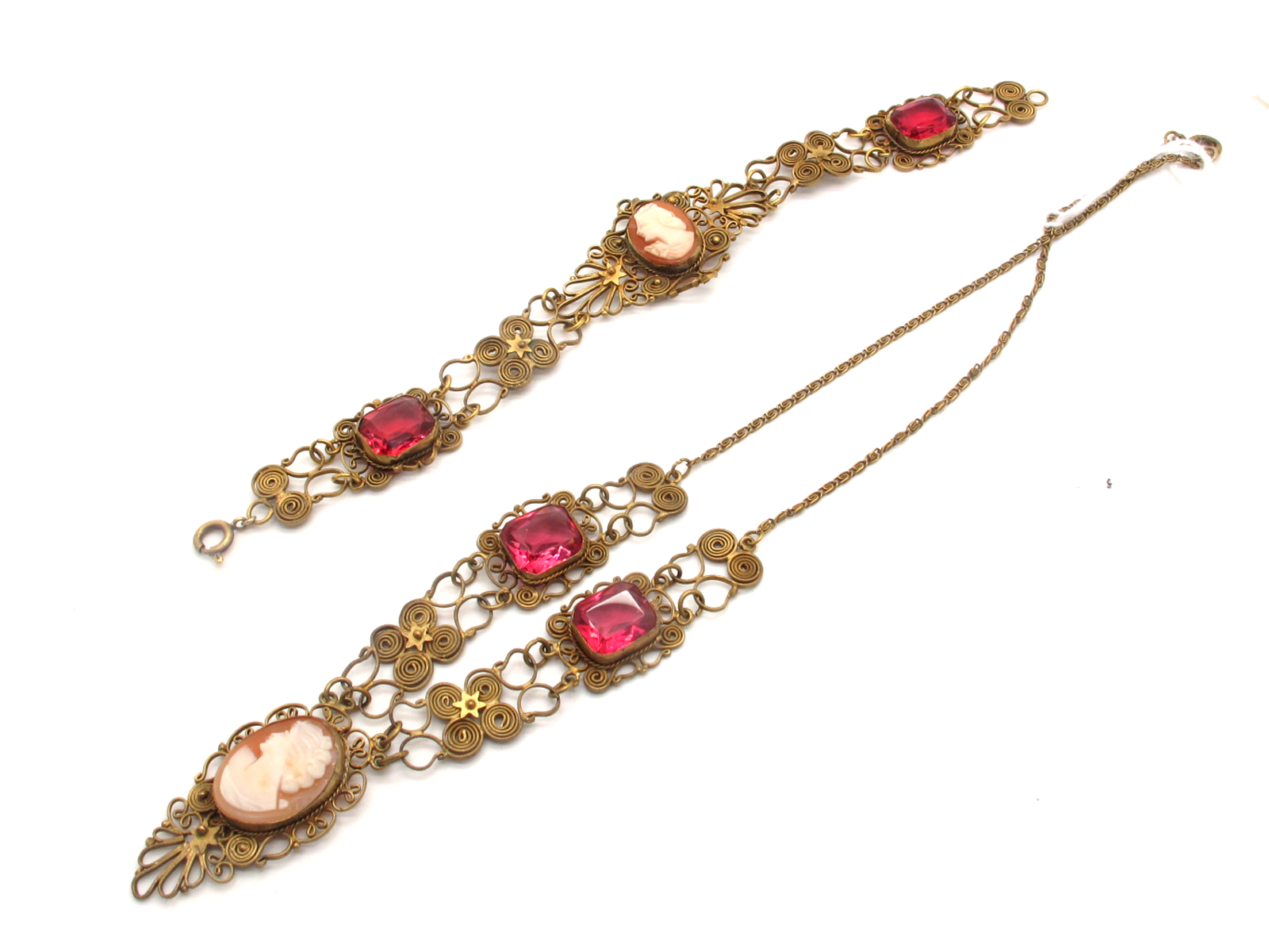 A Vintage Italian Gilt Filigree Cameo Necklace, oval collet set to the centre with an oval shell