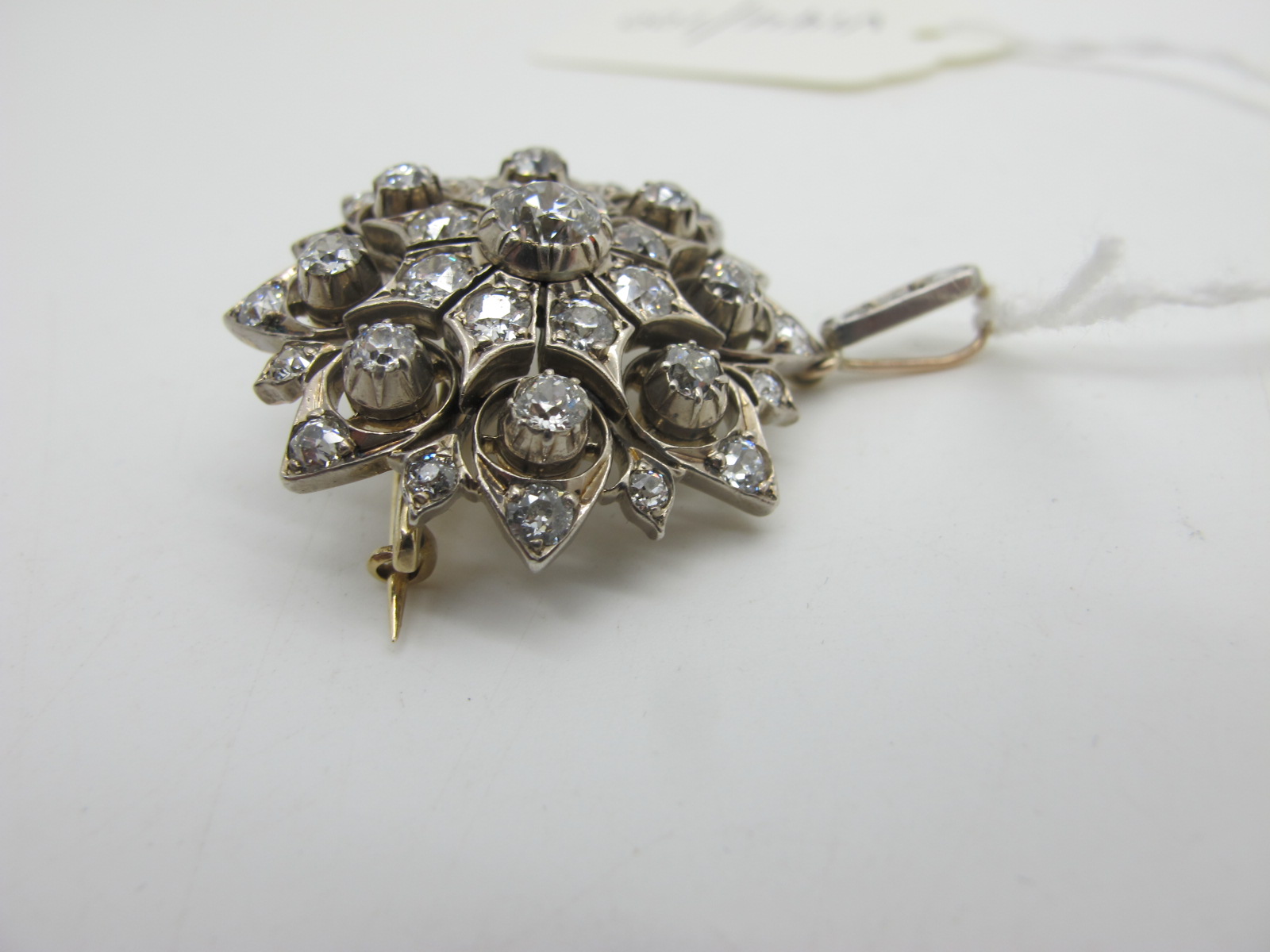 A Highly Attractive Victorian Diamond Set Pendant / Brooch, of cluster design with pierced detail, - Image 4 of 6