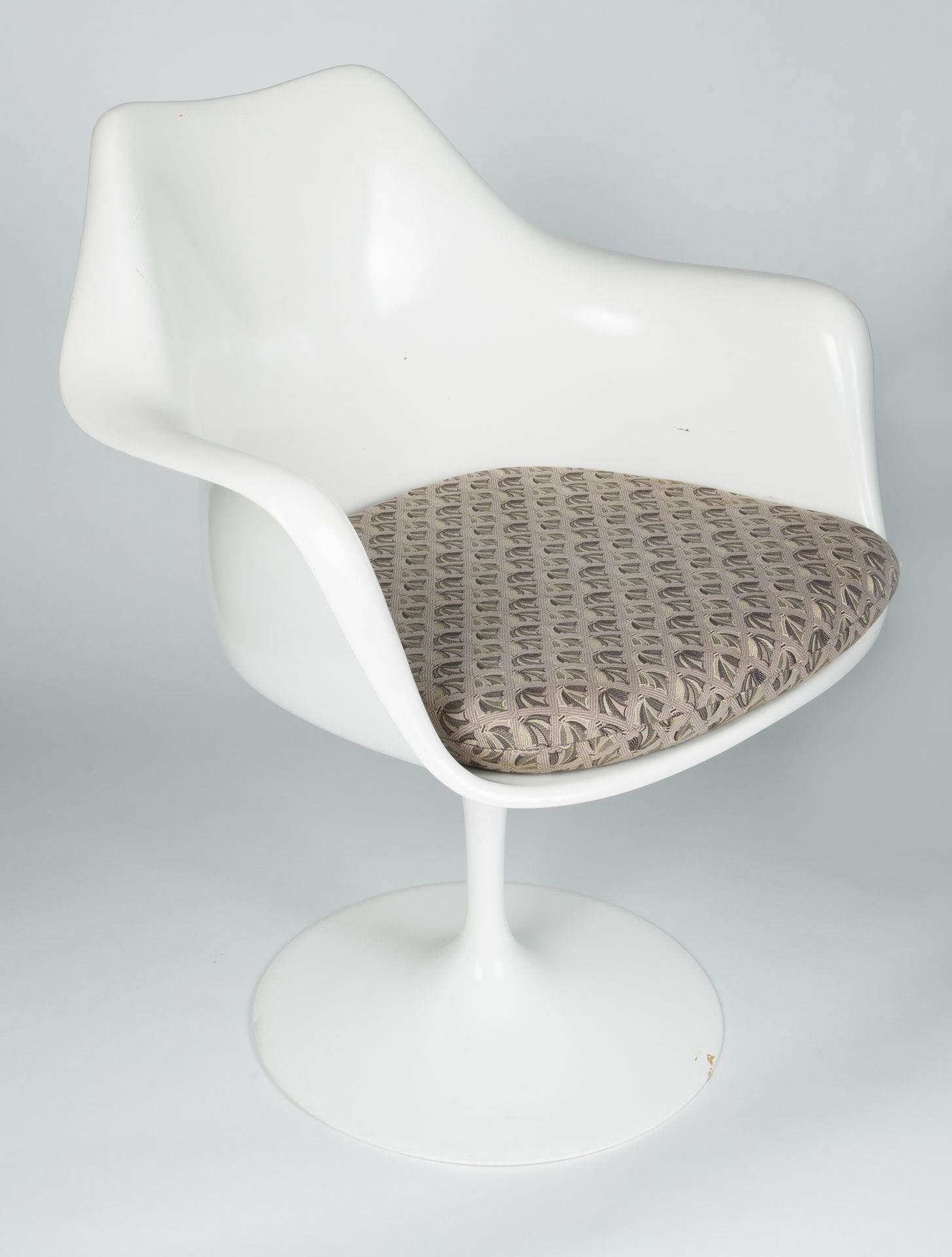 TULIP' EERO SAARINEN ARM CHAIR - Image 4 of 4