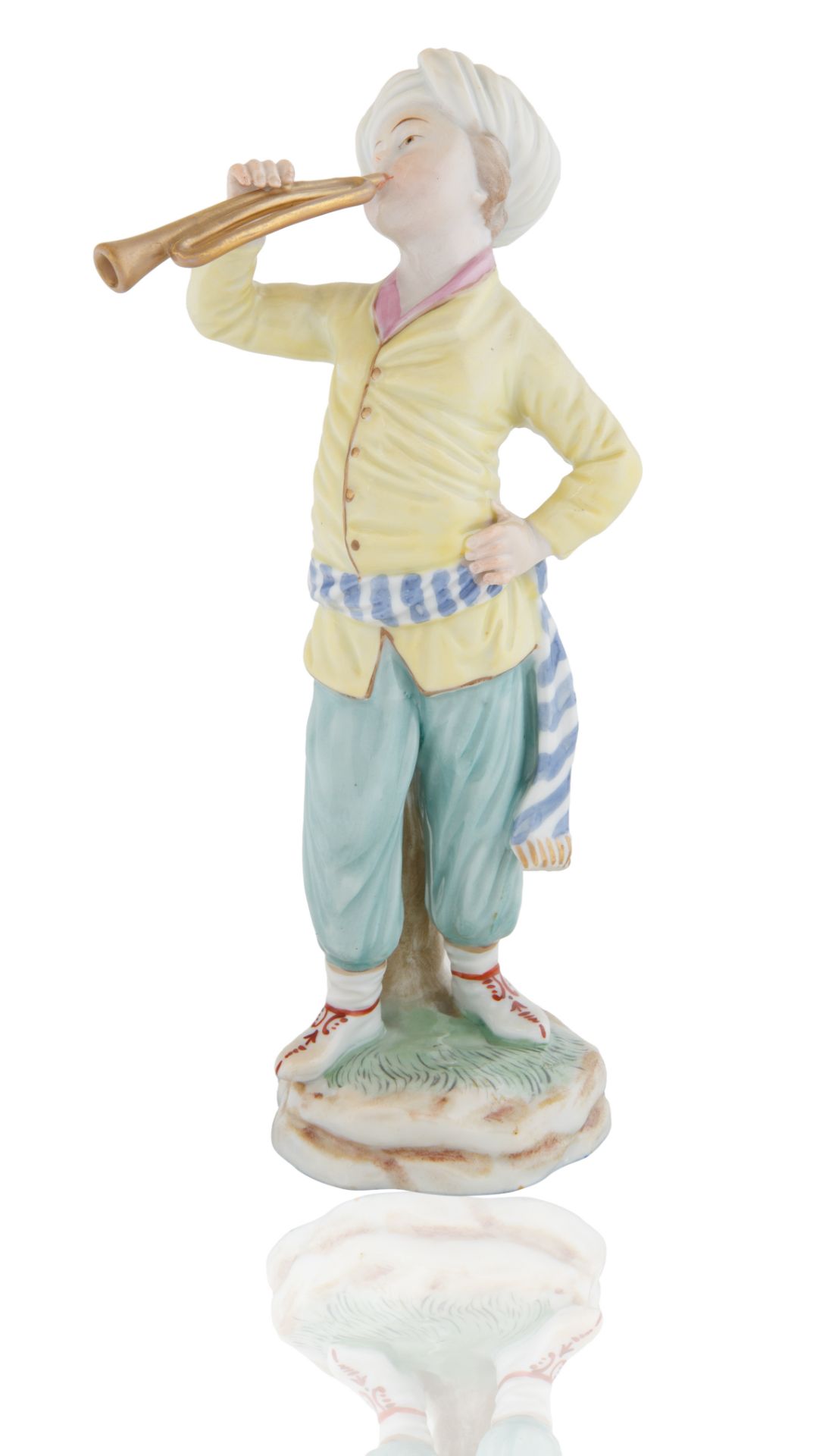 MEISSEN-STYLE 'TRUMPET PLAYER' PORCELAIN FIGURINE