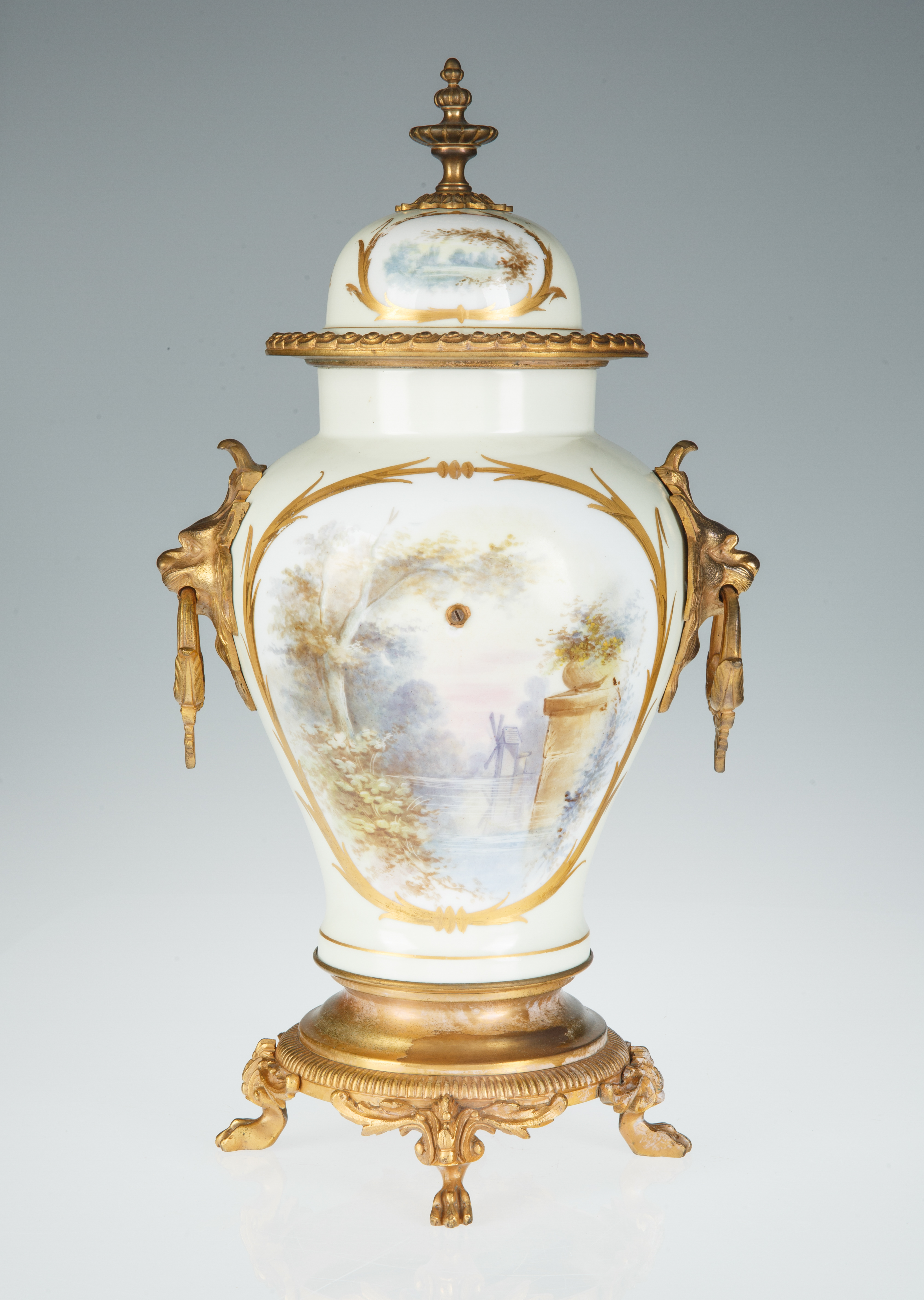 FRENCH PORCELAIN MANTLE CLOCK - Image 2 of 4