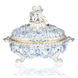 MEISSEN PORCELAIN COVERED DISH