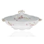 A SMALL LIMOGES PORCELAIN COVERED DISH, LIMOGES A. LANTERNIER FRANCE, 19TH CENTURY