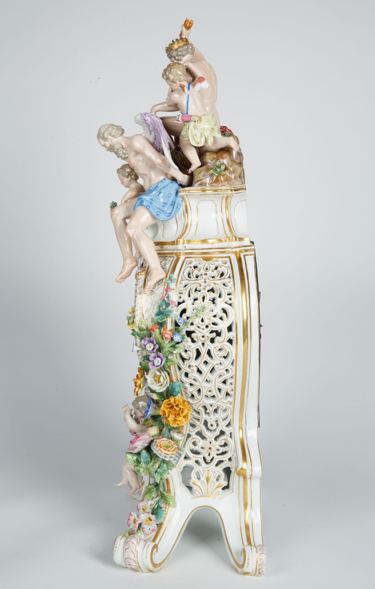 MEISSEN 'JUPITER' MANTLE CLOCK AFTER ERNST AUGUST LEUTERITZ, LATE 19TH CENTURY - Image 3 of 8