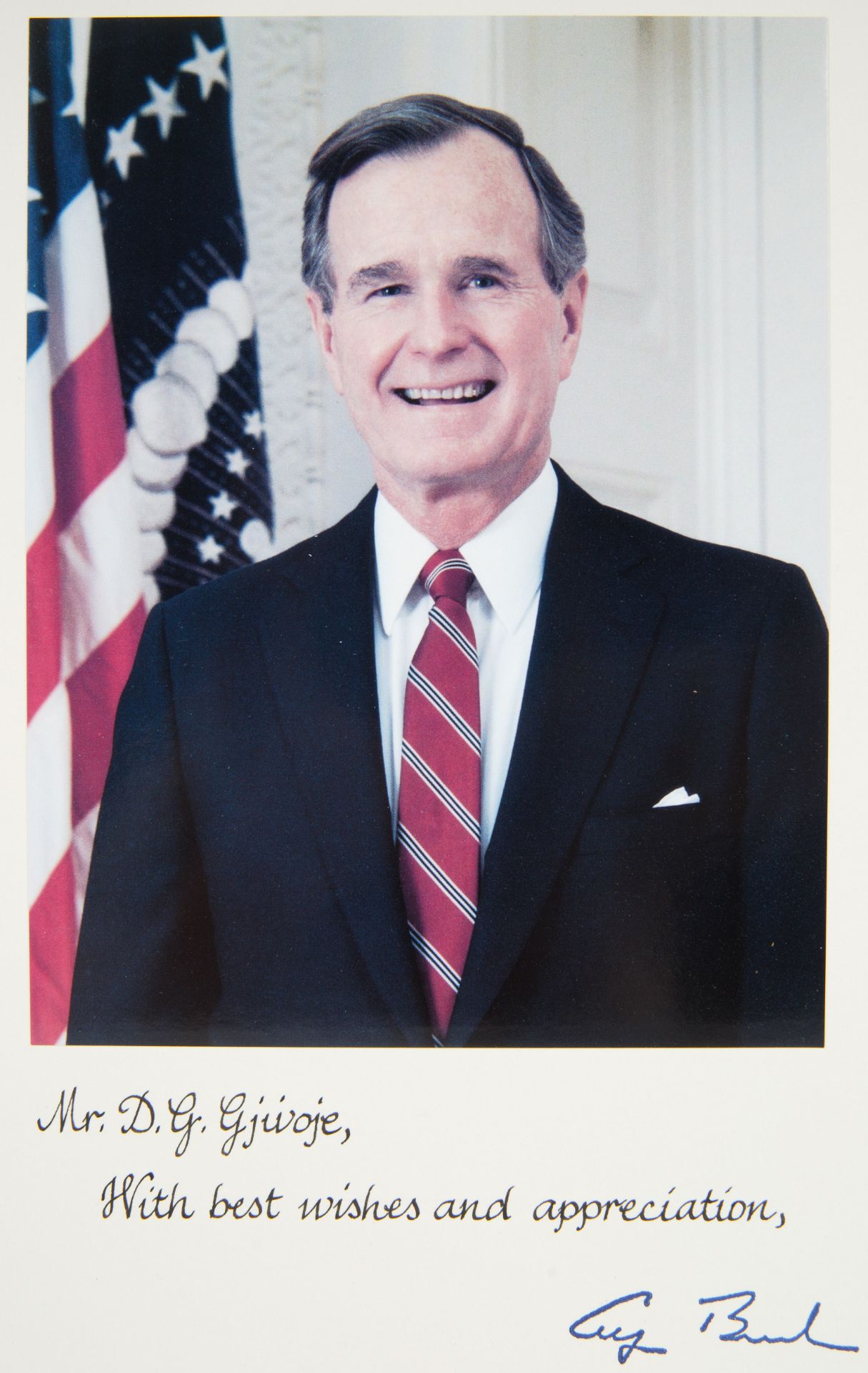 [GEORGE BUSH REPUBLICAN NATIONAL INNER CIRCLE] SIGNED PHOTOGRAPH