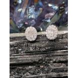 DIAMOND CLUSTER STUD EARRING SET