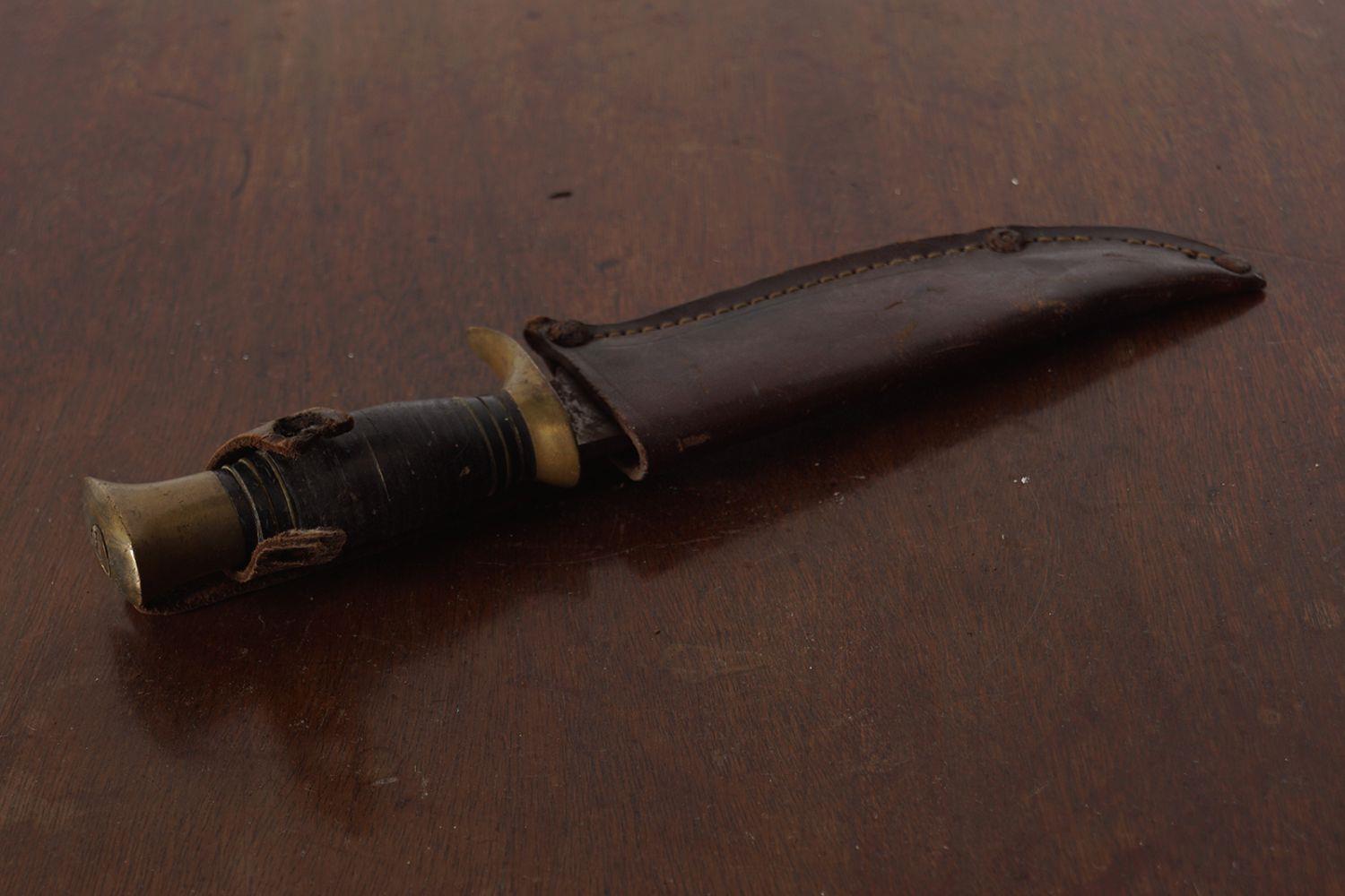 19TH-CENTURY ARMY DAGGER - Image 3 of 4