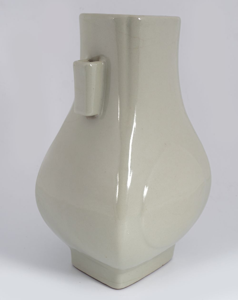 CHINESE QING PERIOD HU-SHAPED VASE - Image 8 of 10