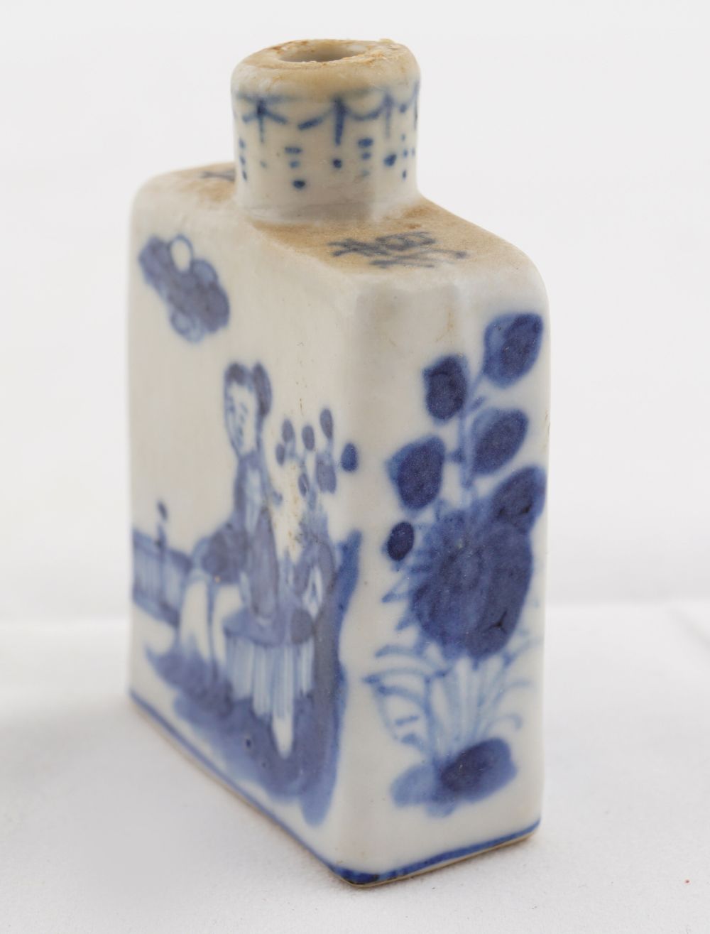 CHINESE QING BLUE & WHITE SNUFF BOTTLE - Image 3 of 6