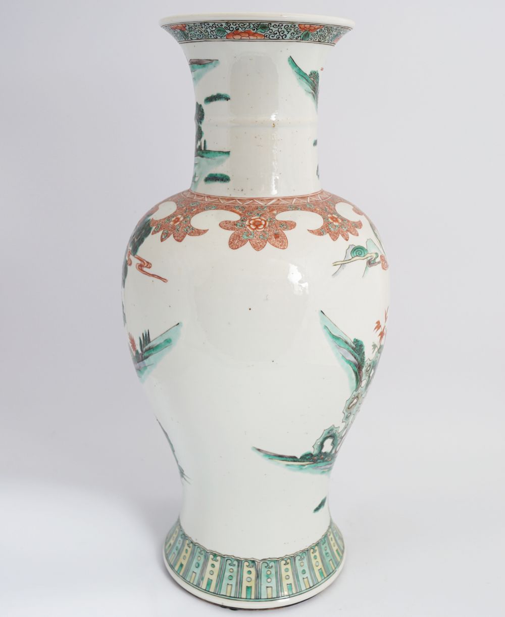 LARGE CHINESE FAMILLE VERTE NARRATIVE VASE - Image 6 of 10