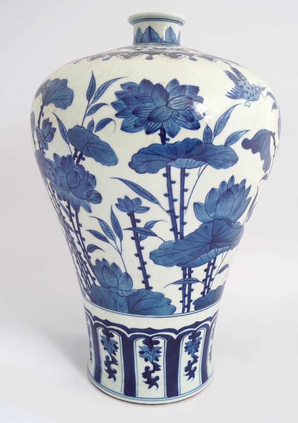 CHINESE QING PERIOD BLUE AND WHITE MEIPING VASE - Image 5 of 9