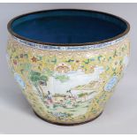 CHINESE QING PERIOD CANTON ENAMELLED JARDINIERE