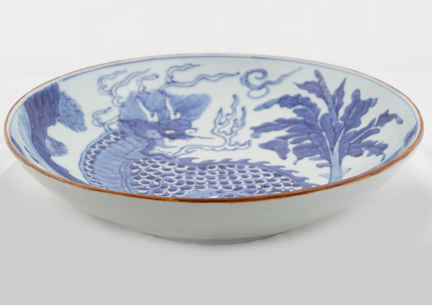 CHINESE SHUNZHI BLUE & WHITE CHARGER - Image 4 of 5