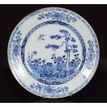 18TH-CENTURY CHINESE BLUE AND WHITE PLATE