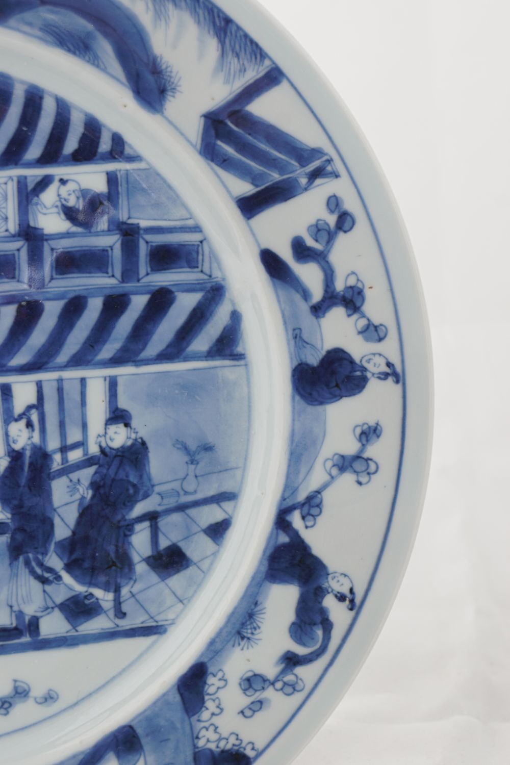 2 LARGE KANGXI BLUE & WHITE PLATES - Image 3 of 6