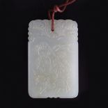 CHINESE QING PERIOD WHITE JADE PENDANT