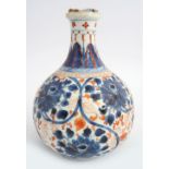 CHINESE QING PERIOD IMARI BOTTLE VASE