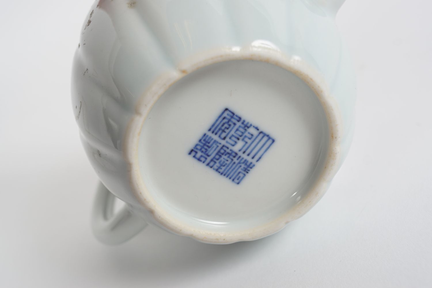 CHINESE QING FAMILLE ROSE TEAPOT - Image 5 of 5