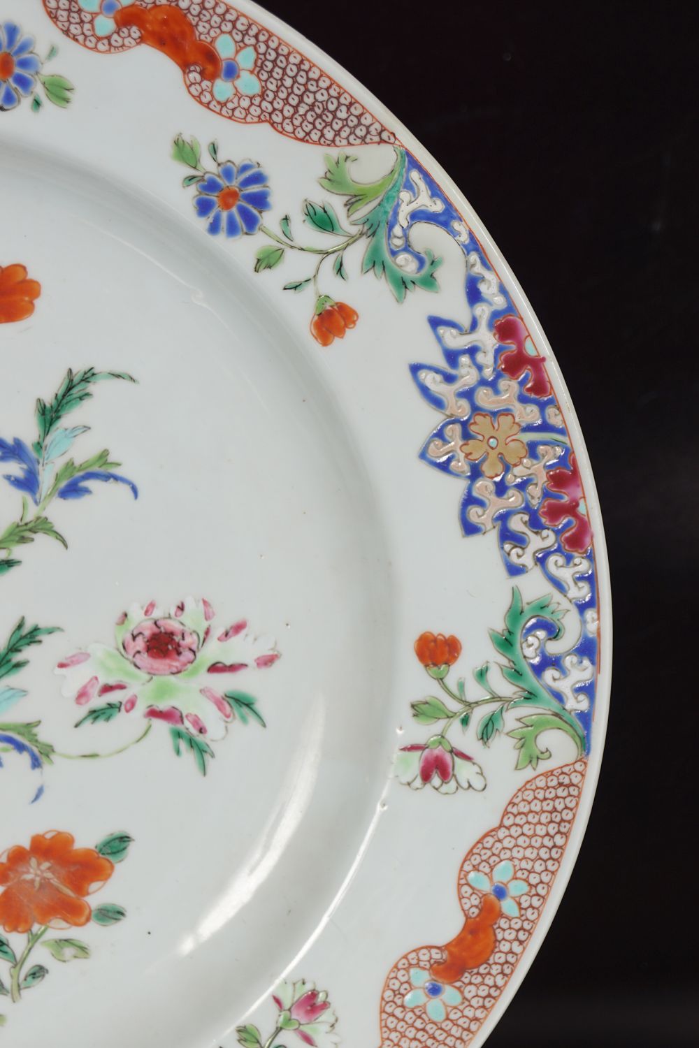 18TH-CENTURY CHINESE FAMILLE ROSE PLATE - Image 5 of 6