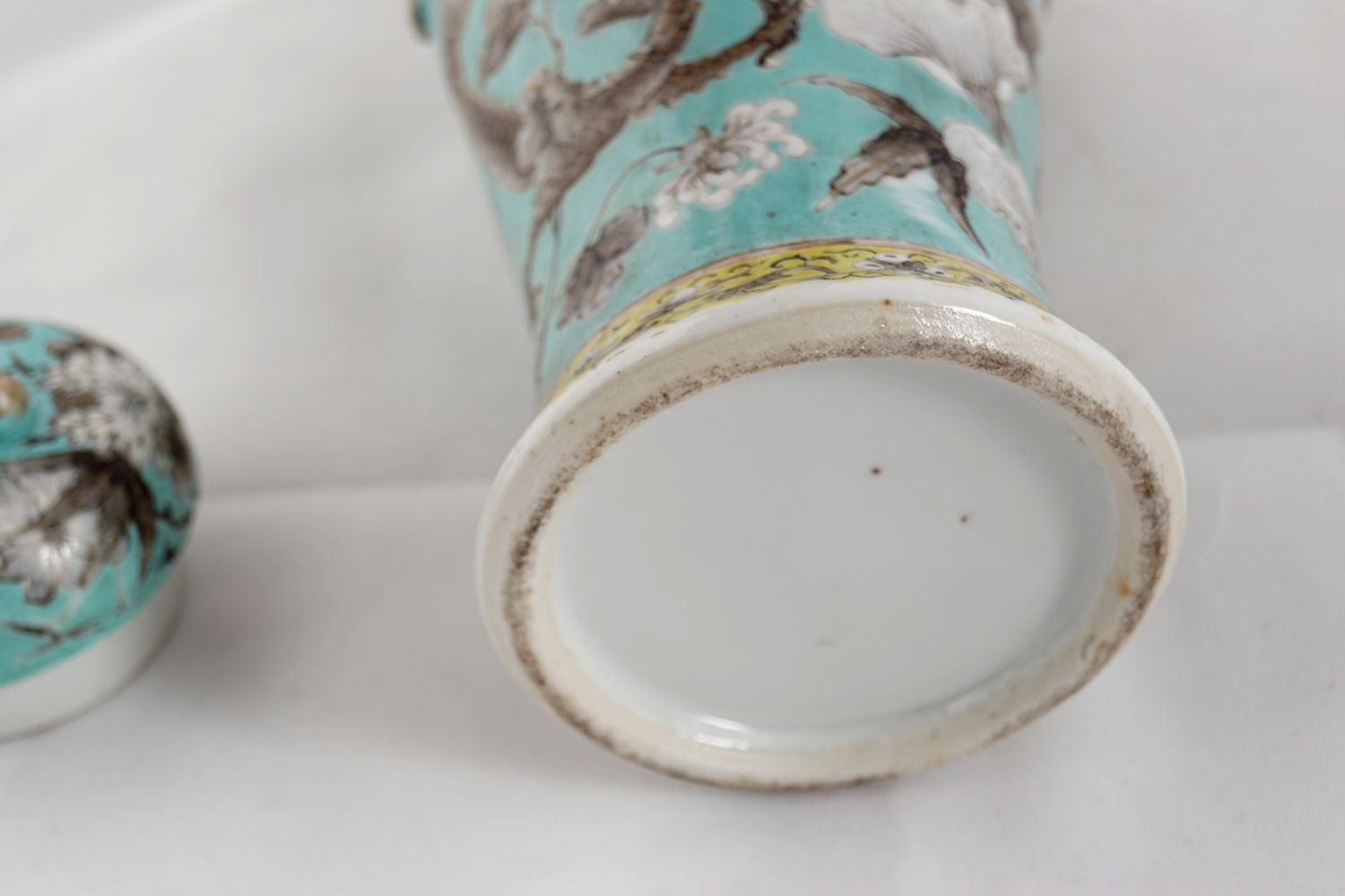 19TH-CENTURY CHINESE TURQUOISE GLAZED VASE - Image 6 of 8