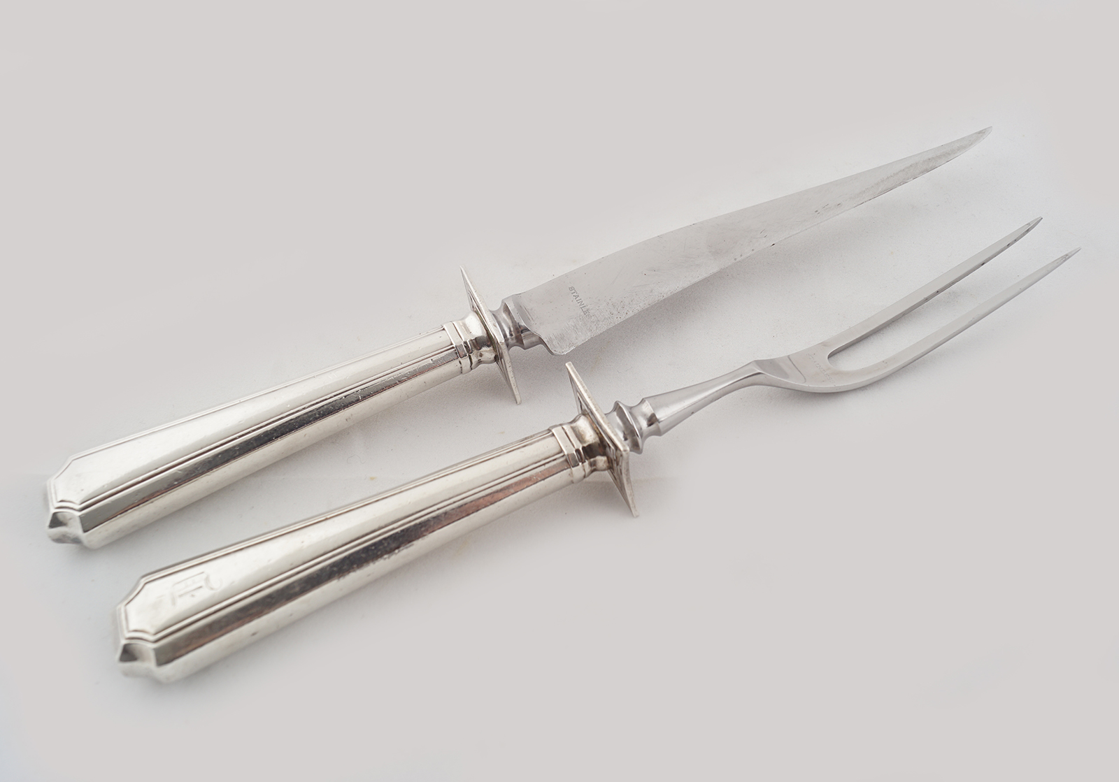 STERLING SILVER HANDLED CARVING KNIFE