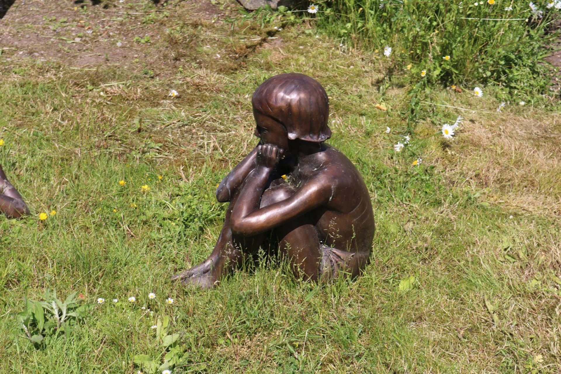 GROUP OF THREE BRONZE GARDEN SCULPTURES - Bild 2 aus 3