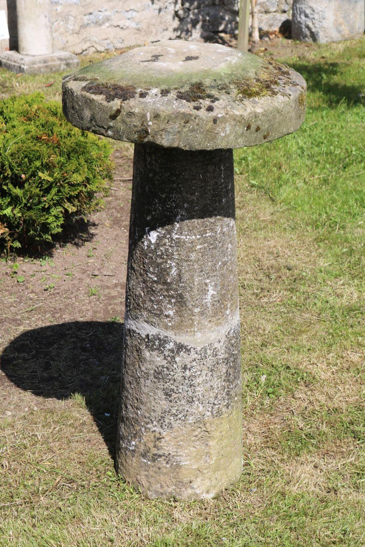 18TH-CENTURY STADDLE STONE