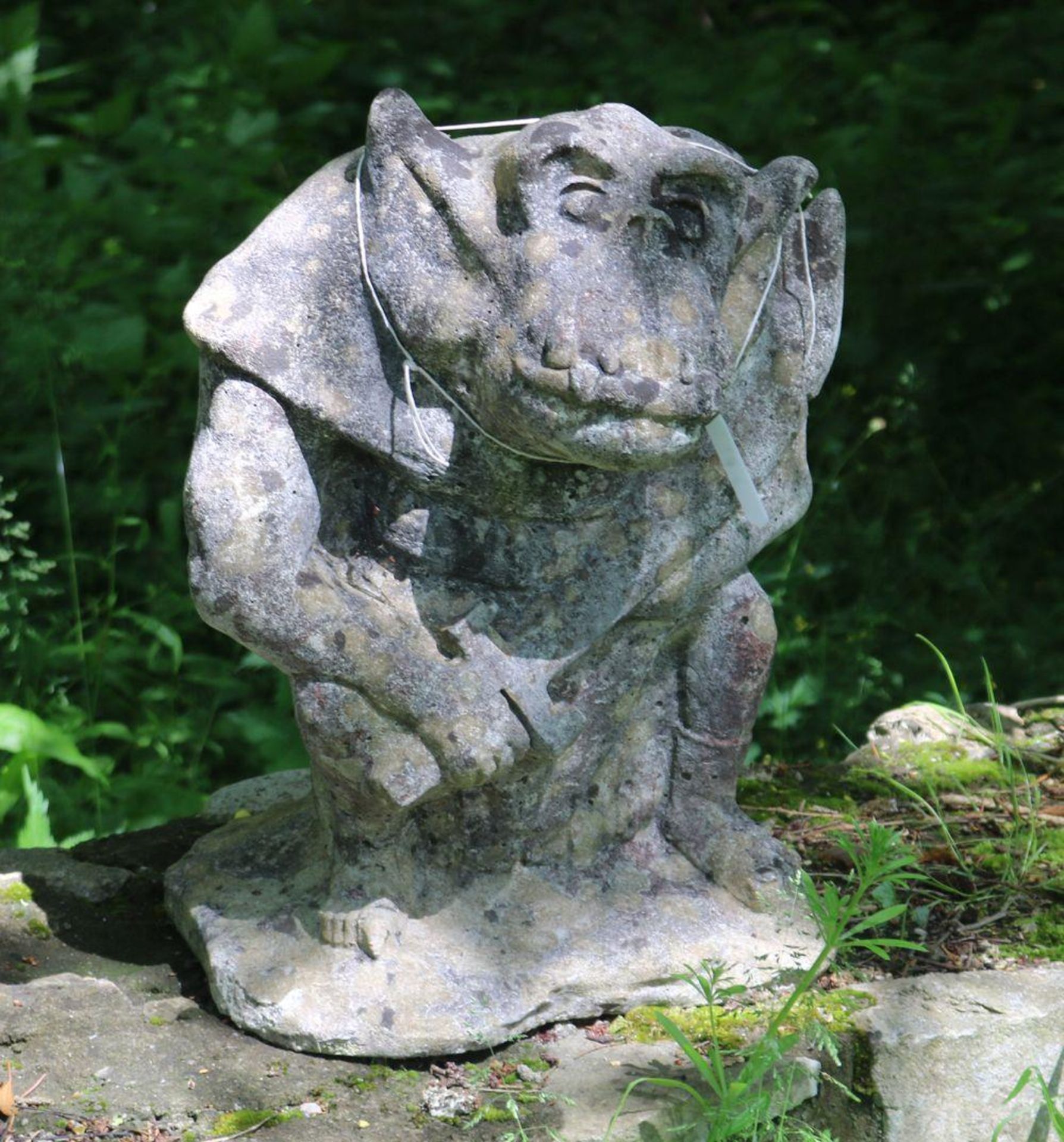 MOULDED STONE GARGOYLE