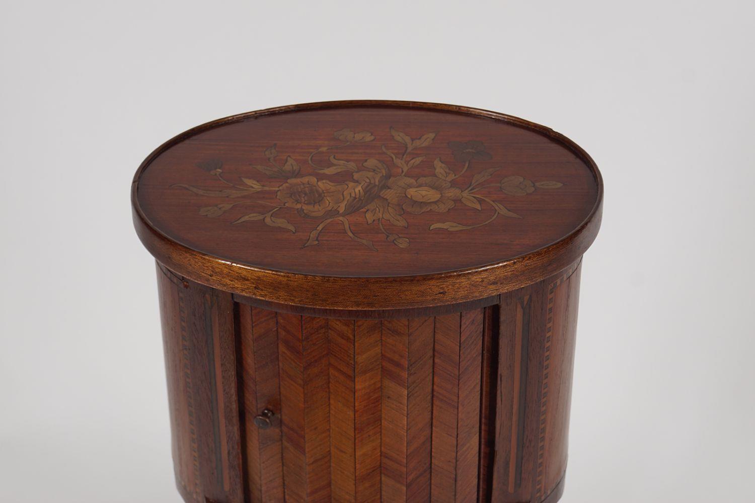 EDWARDIAN KINGWOOD AND MARQUETRY PEDESTAL - Bild 2 aus 3