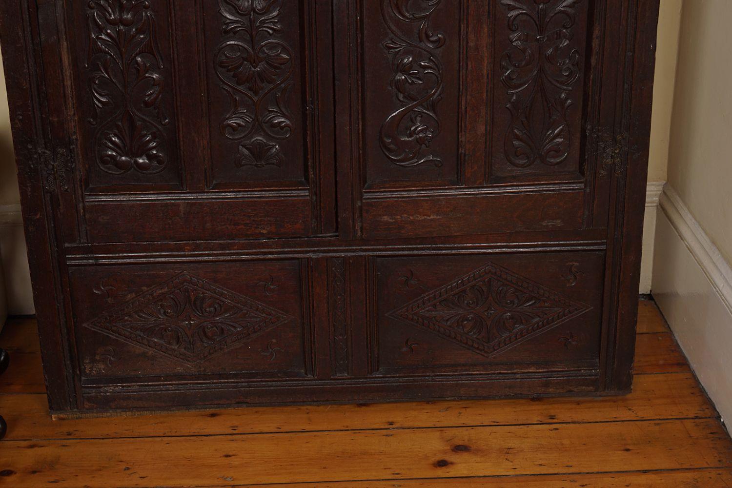 19TH-CENTURY OAK ARMOIRE - Bild 3 aus 3