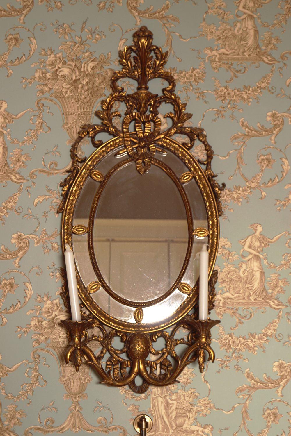 PAIR OF ORNATE GILT FRAMED SCONCE MIRRORS