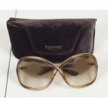 TOM FORD BROWN CLASSIS BUG SUNGLASSES