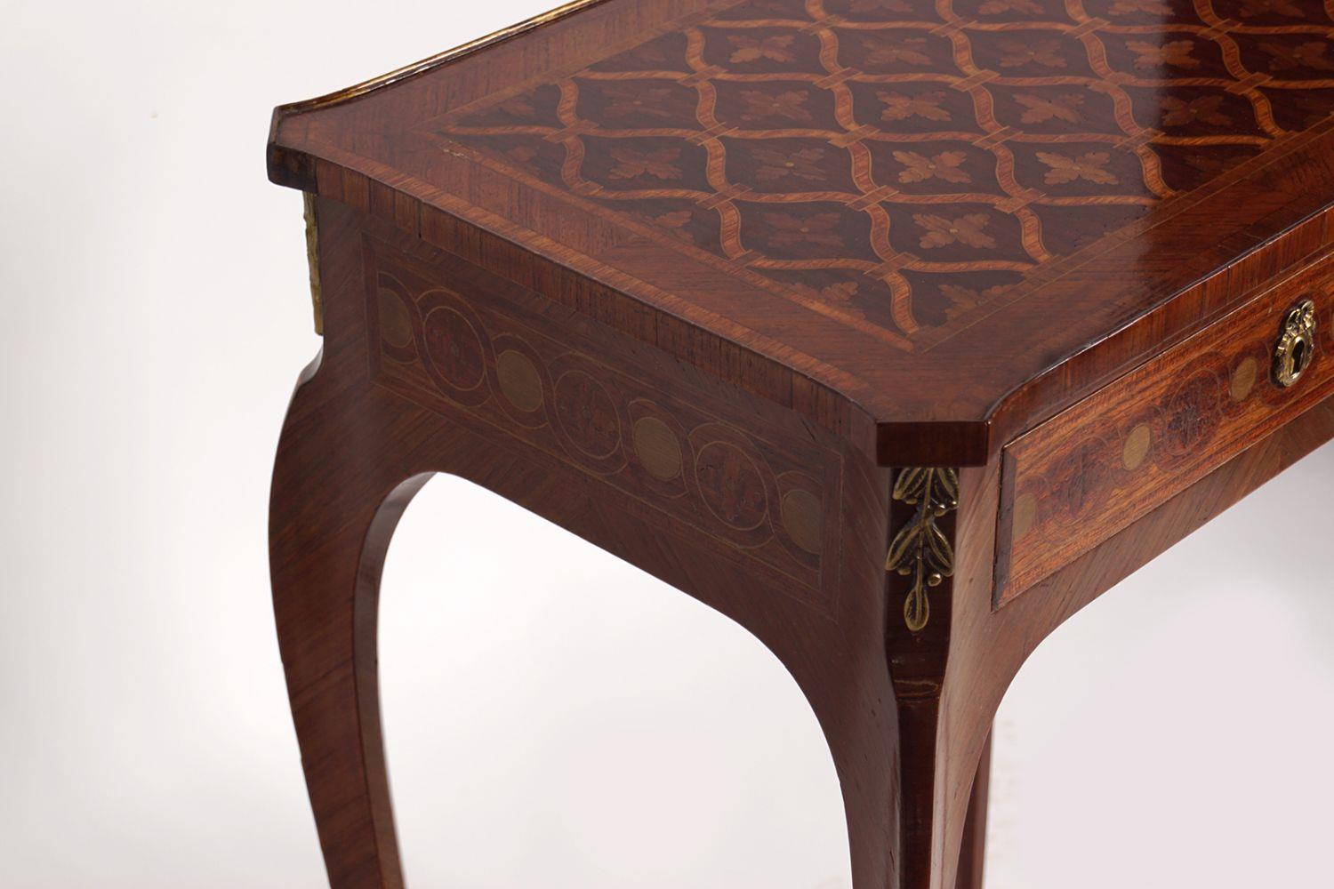 19TH-CENTURY FRENCH PARQUETRY OCCASIONAL TABLE - Image 3 of 3