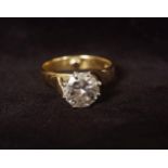 SINGLE STONE ROUND BRILLIANT CUT DIAMOND RING