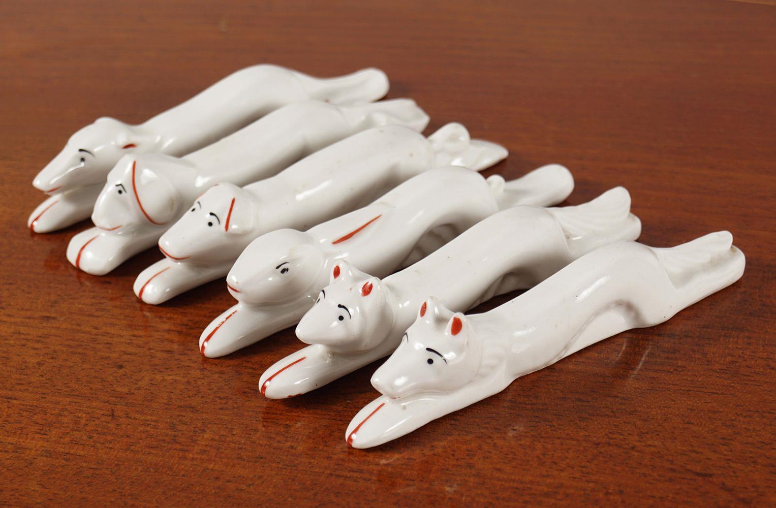 WITHDRAWN SET 6 CERAMIC ANIMALIA KNIFE REST