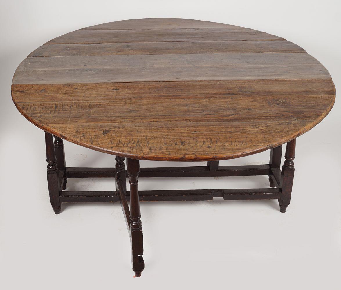 17TH-CENTURY OAK DROP LEAF DINING TABLE - Image 3 of 3