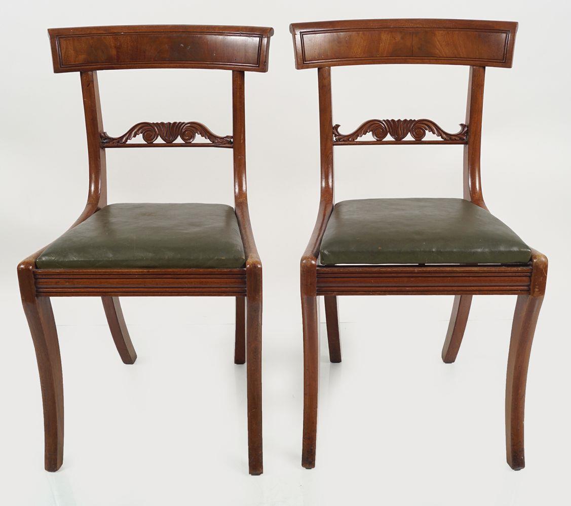 MATCHED SET OF 6 REGENCY MAHOGANY DINING CHAIRS