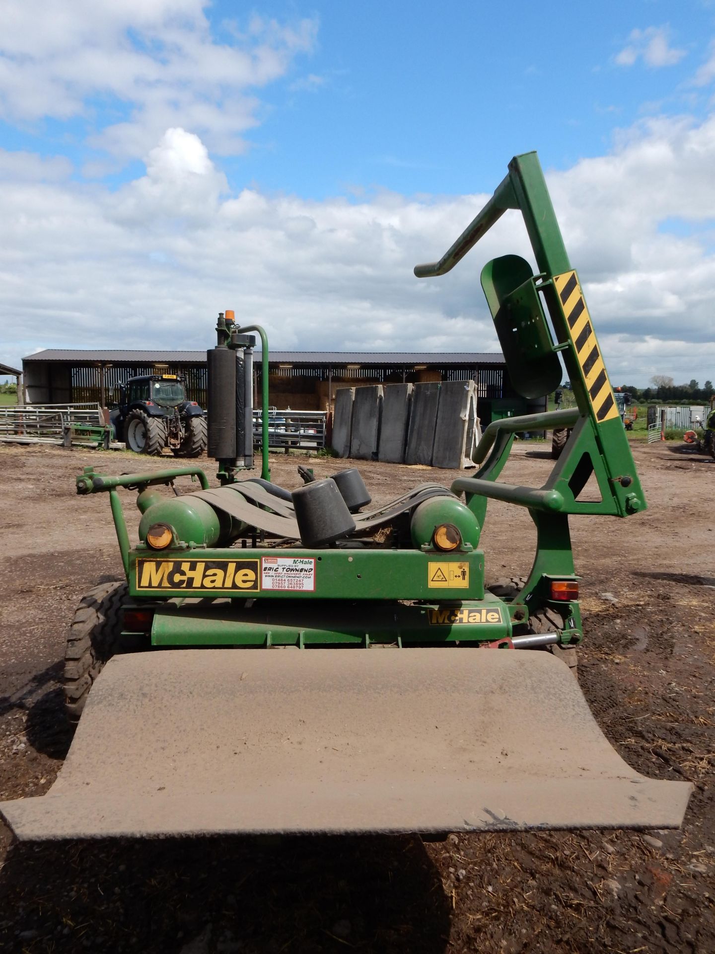 McHale 991BE round bale wrapper (2009)