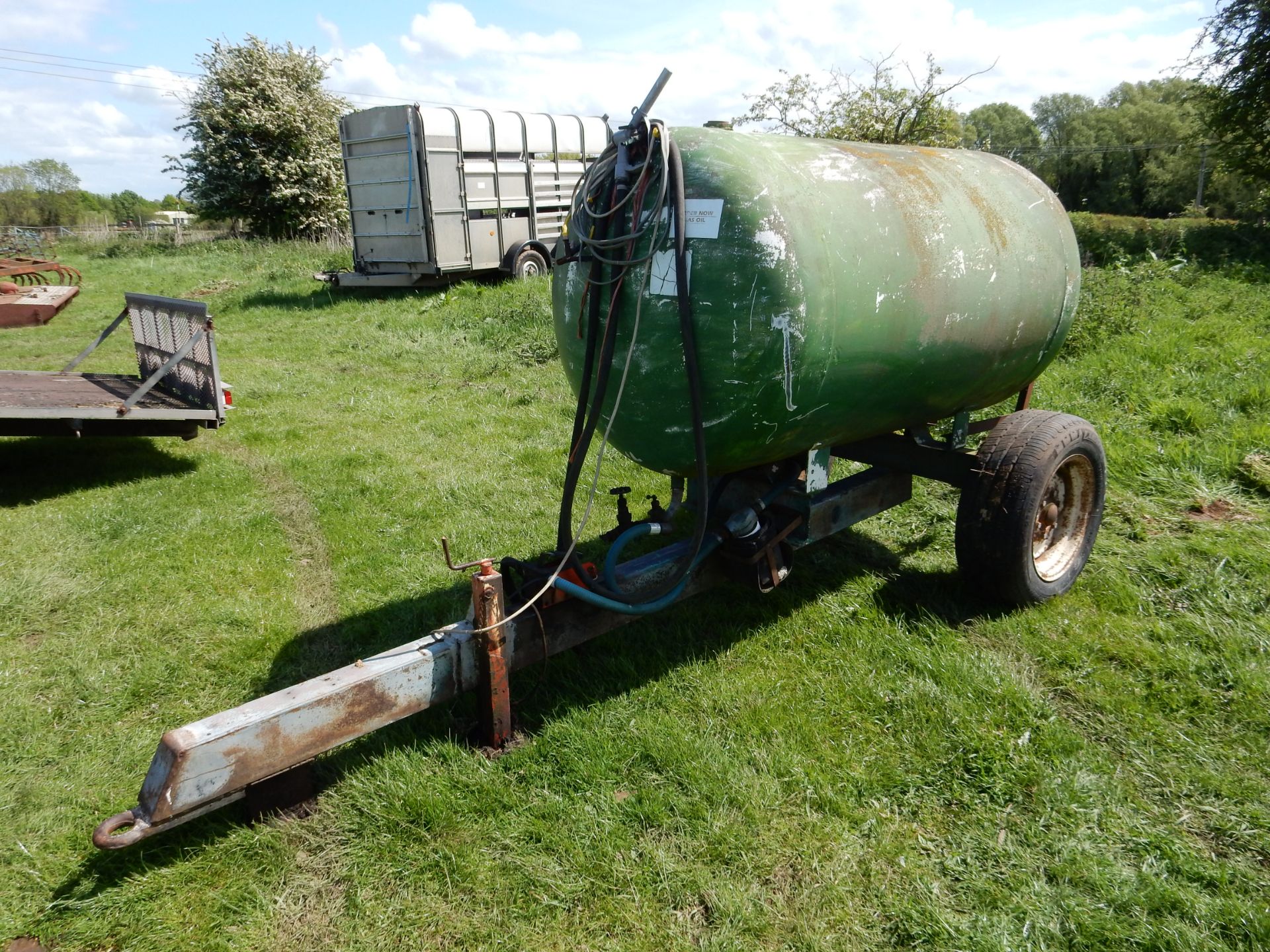 Diesel bowser 1000ltr, - Image 2 of 3