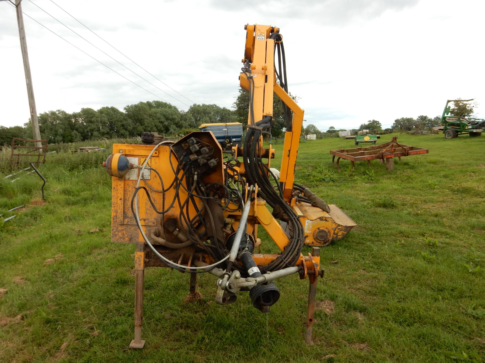 Bomford Turner B54 hedge cutter - model 90281 (1996) - Image 2 of 4