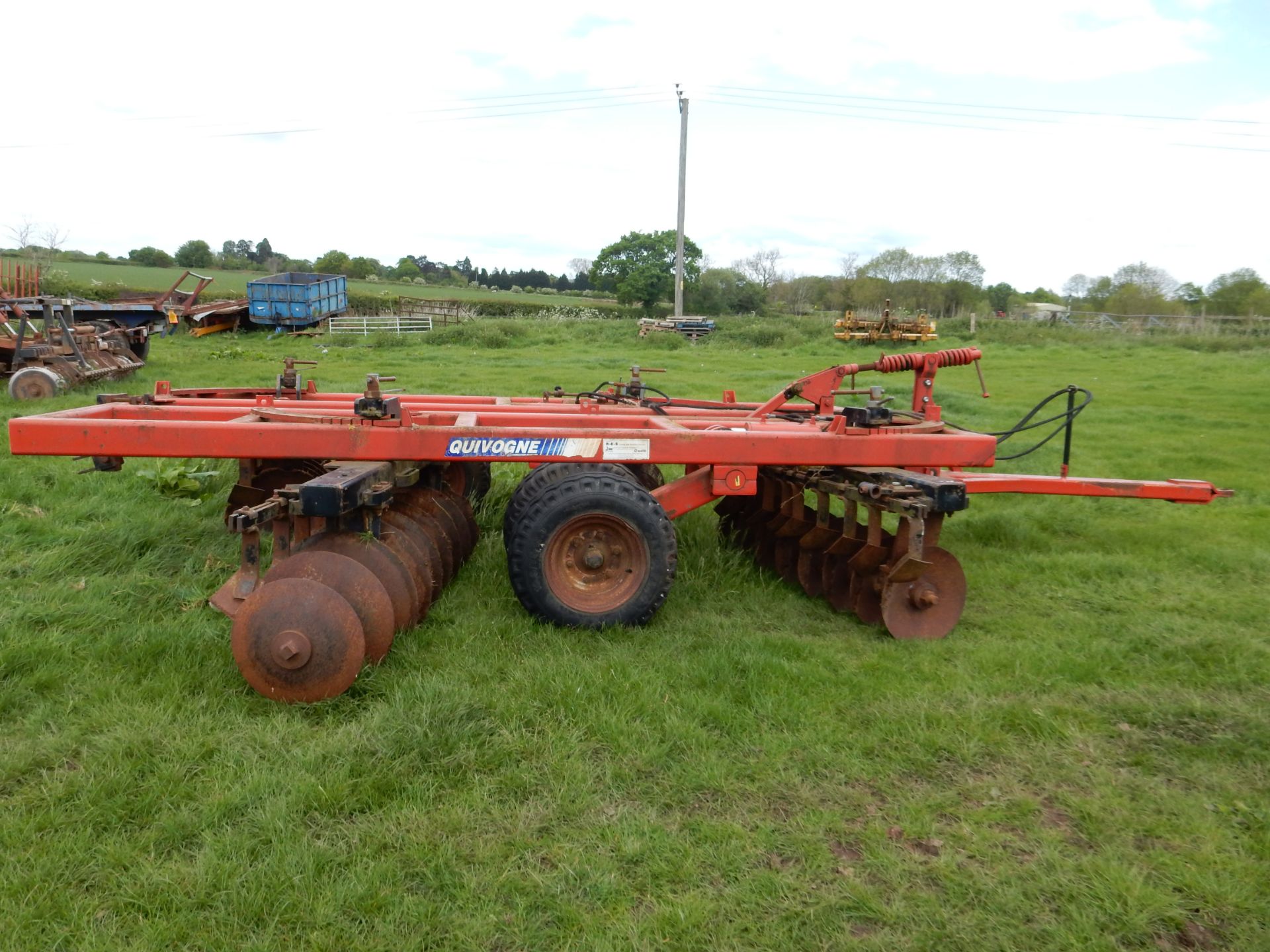 Quivogne trailed discs/harrow - Image 4 of 4