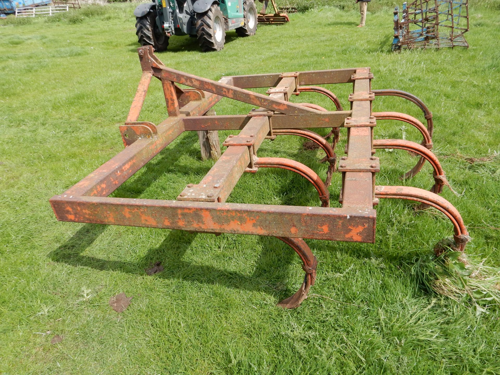 Browns 2.5m spring tine pan buster