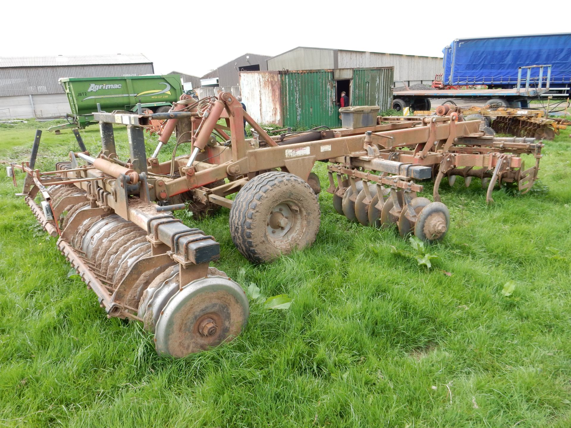 Gregoire Besson tillage train - Image 2 of 4