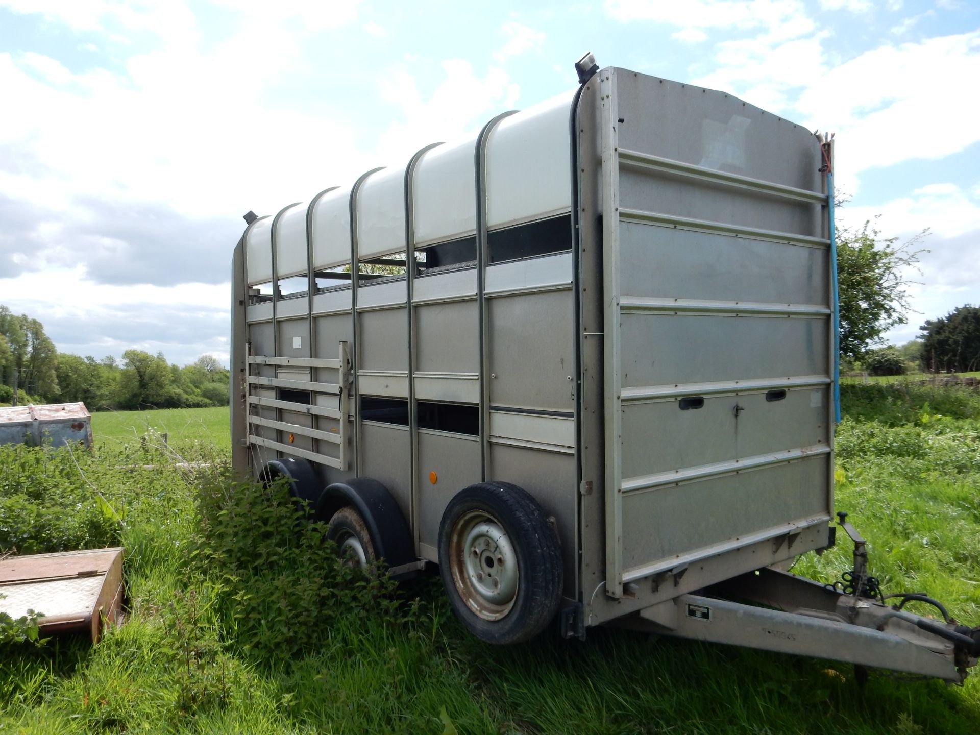 Ifor Williams TA5 10G 12 12ft cattle trailer, - Image 2 of 5