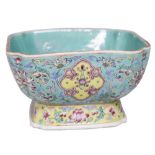 CHINESE FAMILLE VERTE BOWL W/ DAOGUANG MARK