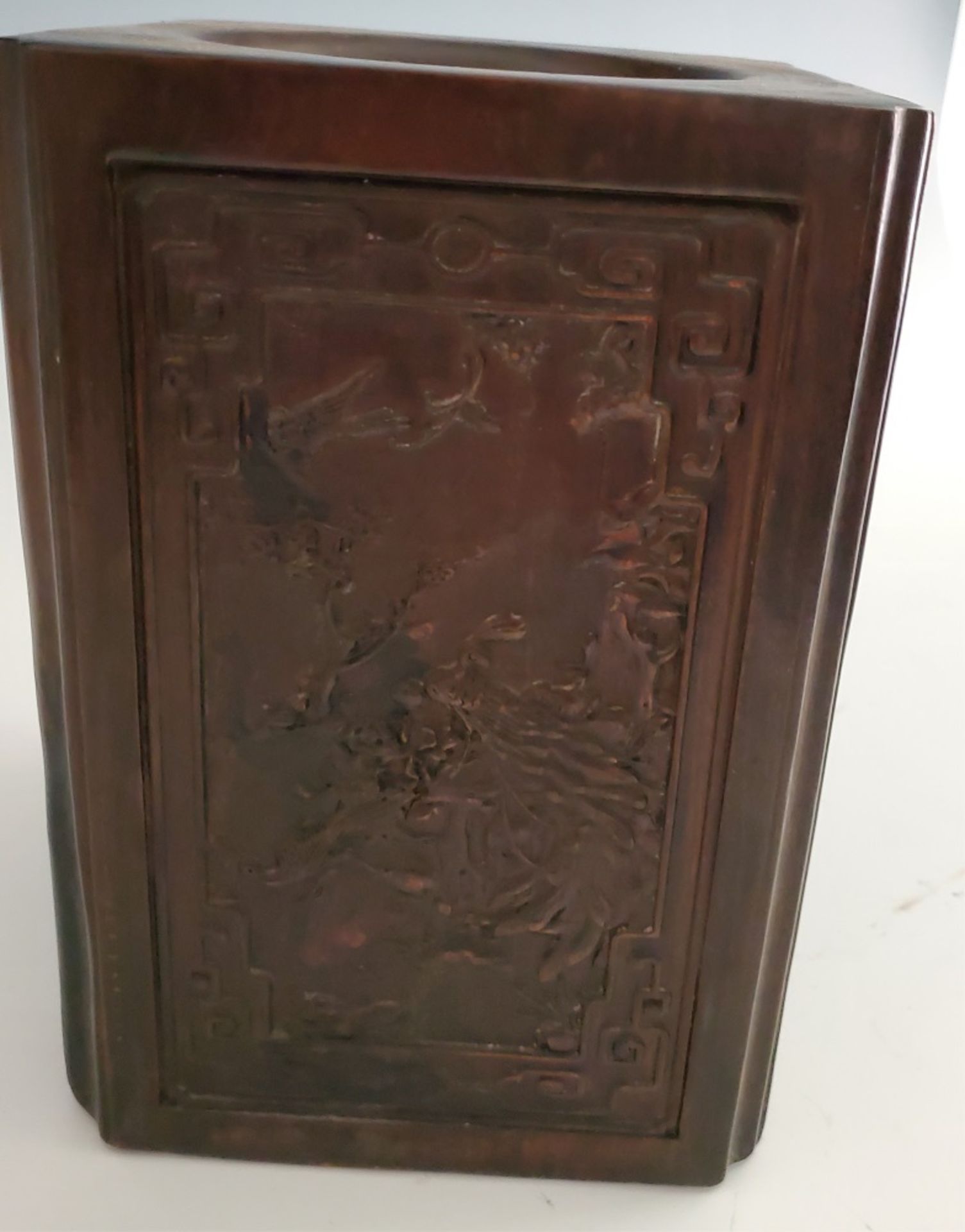 CHINESE CARVED WOOD BRUSH POT - Image 3 of 4