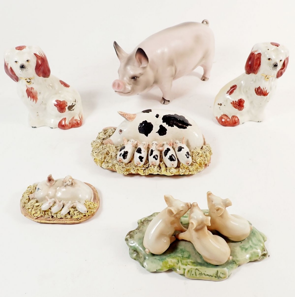 Various pig ornaments including pig band - Image 2 of 2