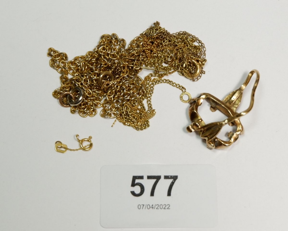 A group of gold scrap jewellery, 13g total