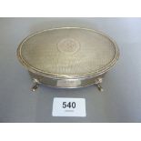 An oval silver box, 11 x 8cm, Birmingham 1914