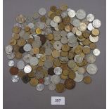 A quantity of world coinage including examples: Cyprus, Danmark, East Africa, France, Fiji, Italy,